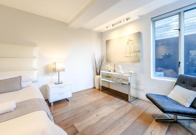 6 Bedroom Property for Sale in Camps Bay Western Cape